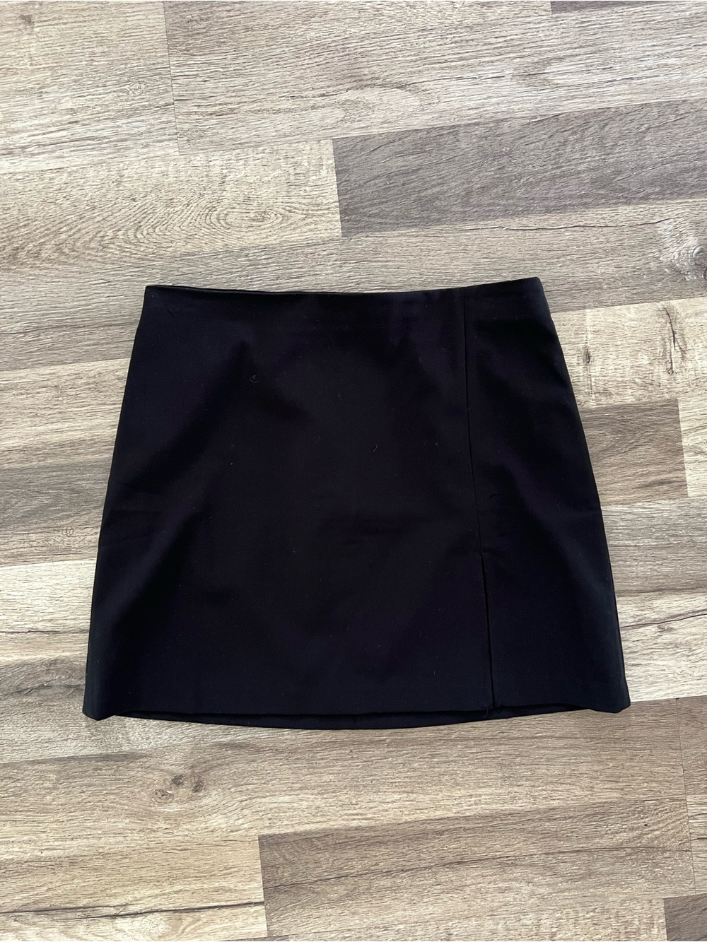 Aritzia - Sunday Best Black Mini Skirt